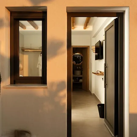 Sohoro Olive Aparthotel Chora (Ios)